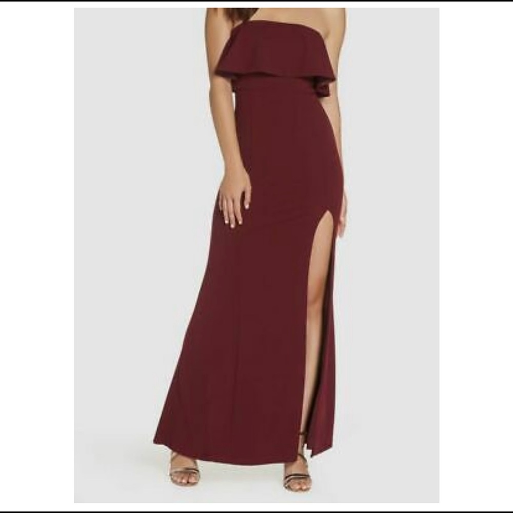 Lulu’s Burgundy Fold-over Strapless Maxi Dress